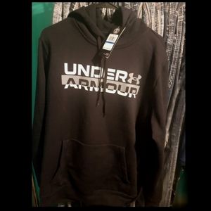 Mens under armour hoodie size XL